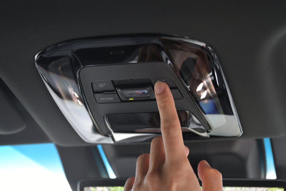 ハリアー コネクト①